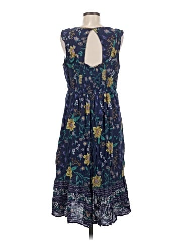 Old Navy Casual Dress (view 2)