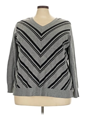 Liz Claiborne Pullover Sweater (view 1)