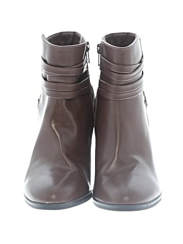 White Mountain Ankle Boots (view 2)