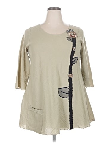 Lee Andersen 3/4 Sleeve Top (view 1)