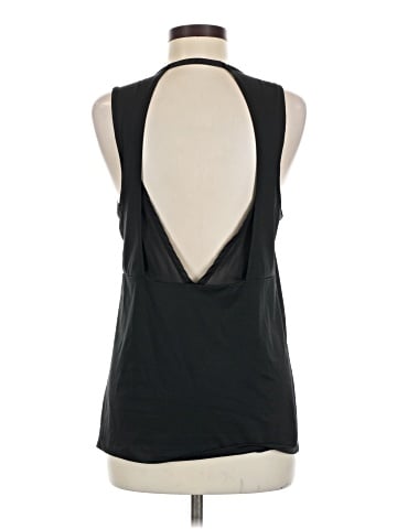 Nike Sleeveless Top (view 2)