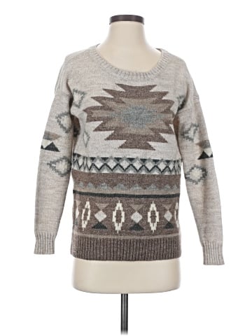 American Eagle Outfitters Pullover Sweater (view 1)