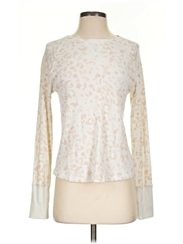 Knox Rose Long Sleeve Top (view 1)