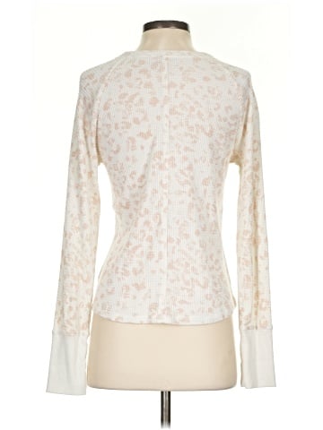 Knox Rose Long Sleeve Top (view 2)