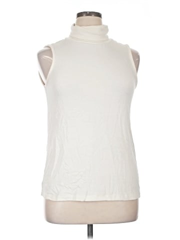 Scoop Sleeveless T-Shirt (view 1)
