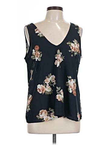 Nine Britton Tank Top (view 1)