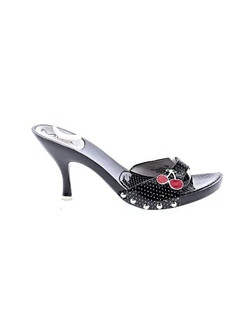 Mia Sandals (view 1)