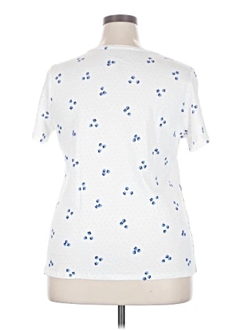Croft & Barrow Short Sleeve T-Shirt (view 2)