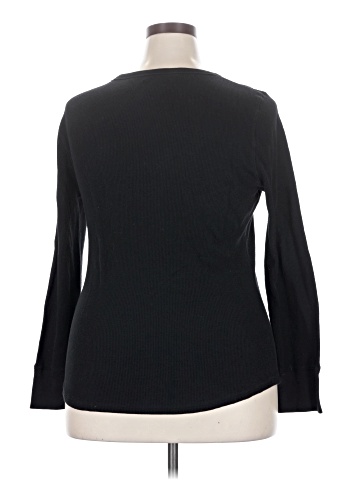 Gap Outlet Long Sleeve T-Shirt (view 2)
