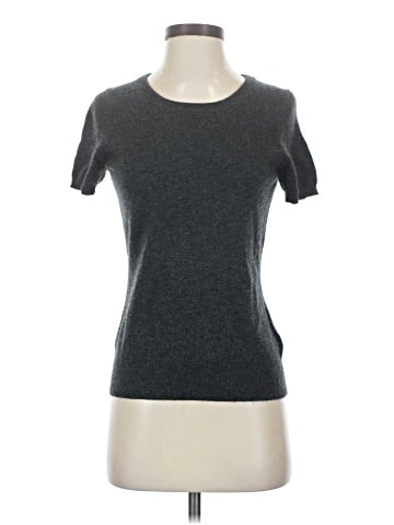 Uniqlo Pullover Sweater (view 1)