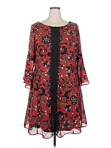Gabby Skye Casual Dress (view 1)