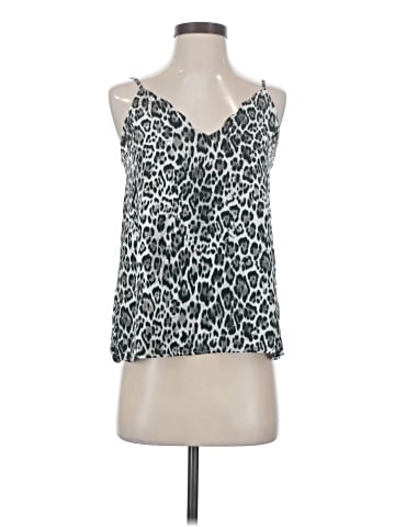 Socialite Sleeveless Top (view 1)