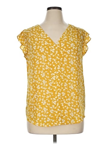 Fun2Fun Short Sleeve Blouse (view 1)