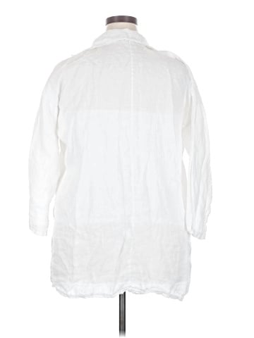 Couleur Lin 3/4 Sleeve Button-Down Shirt (view 2)