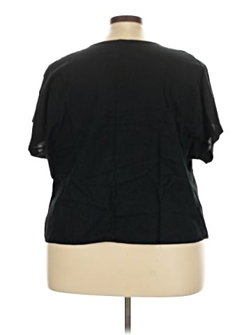 Ava & Viv Short Sleeve Top (view 2)