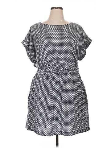 Ann Taylor LOFT Casual Dress (view 1)