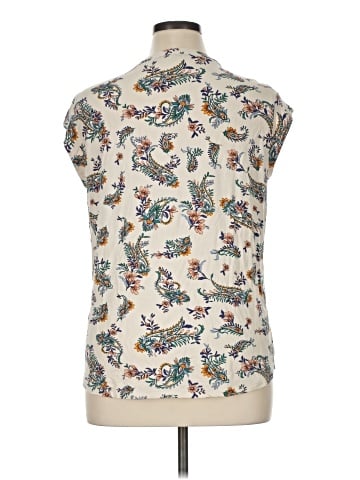 Daniel Rainn Sleeveless T-Shirt (view 2)
