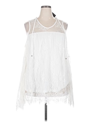 Rain Sleeveless Blouse (view 1)