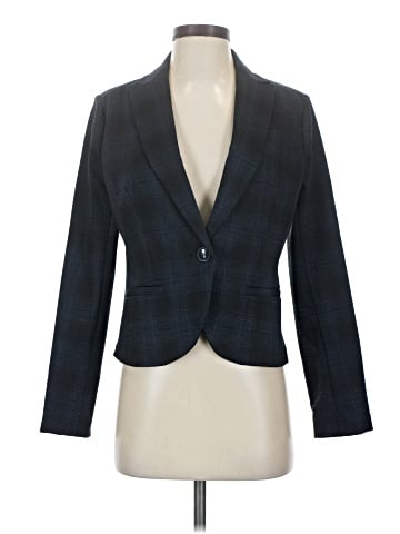 Amanda + Chelsea Blazer (view 1)