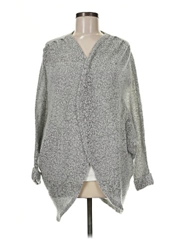 Buttons Cardigan (view 1)