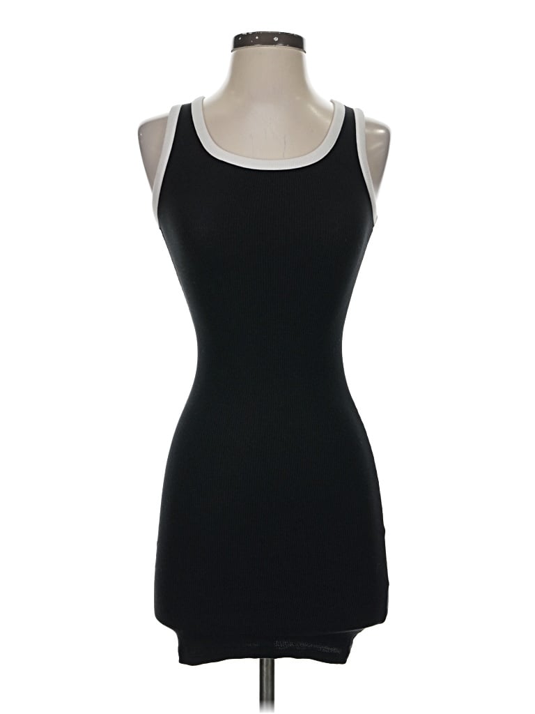 Pre-owned Divided By H&m Casual Dress In Black