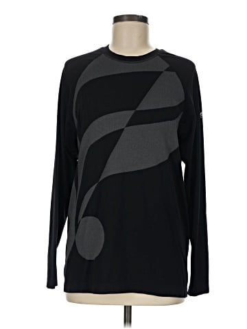 Fabletics Long Sleeve T-Shirt (view 1)