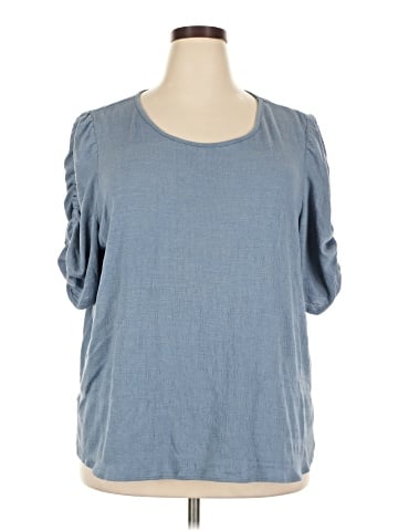 Max Studio 3/4 Sleeve T-Shirt (view 1)