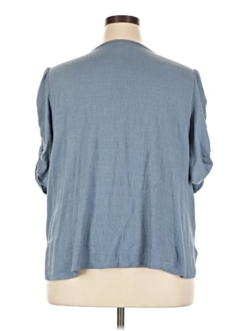Max Studio 3/4 Sleeve T-Shirt (view 2)