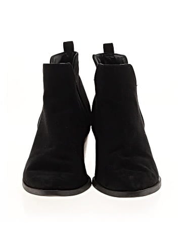 Universal Thread Ankle Boots (view 2)