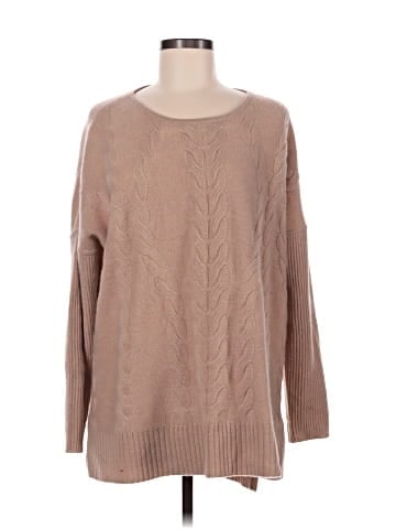 Neiman Marcus Cashmere Pullover Sweater (view 1)