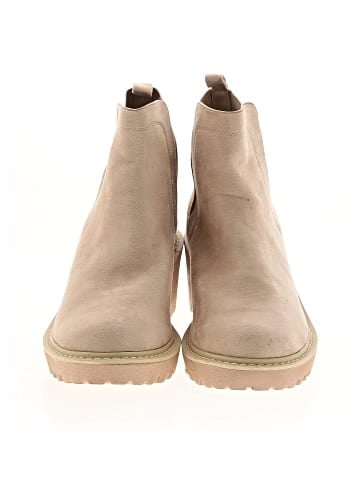 Unbranded Ankle Boots (view 2)