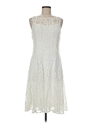 Carmen Marc Valvo Cocktail Dress (view 1)