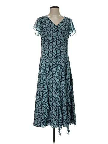 Liz Claiborne Casual Dress (view 1)