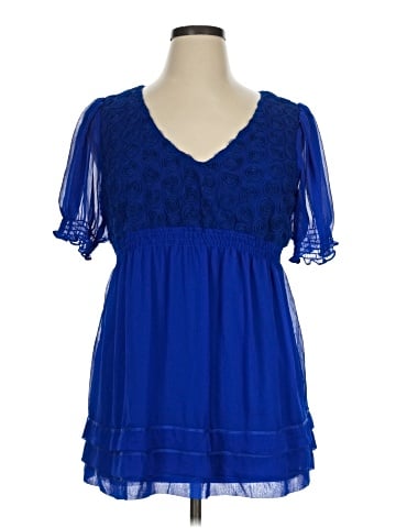 ECI Short Sleeve Blouse (view 1)