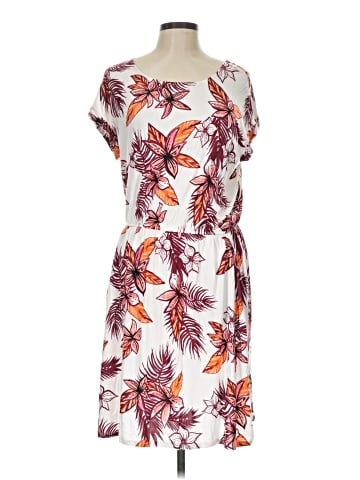 Apt. 9 Casual Dress (view 1)