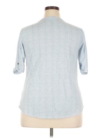 Croft & Barrow 3/4 Sleeve Button-Down Shirt (view 2)