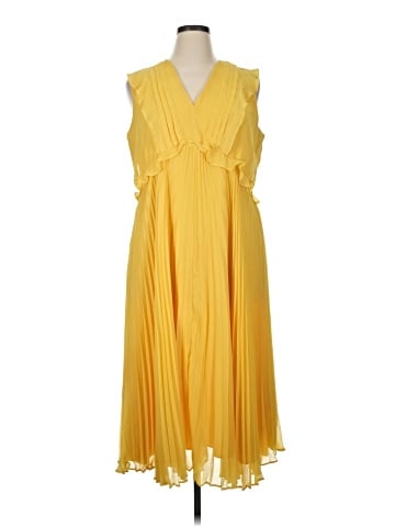 Banana Republic Factory Store Cocktail Dress (view 1)