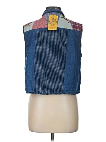Koret Sleeveless Button-Down Shirt (view 2)