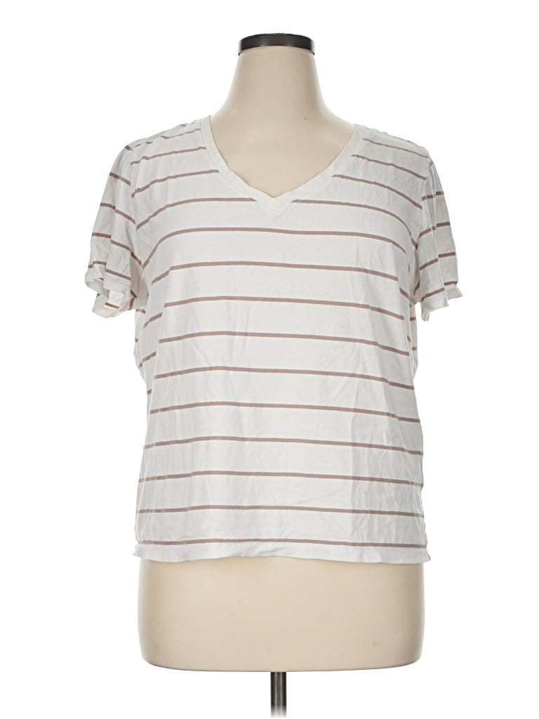 Click to view more detailed imagery on our partner's website Pre-owned Primark Short Sleeve T-shirt In Silver