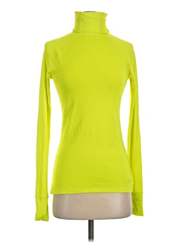 Under Armour Long Sleeve Turtleneck (view 1)