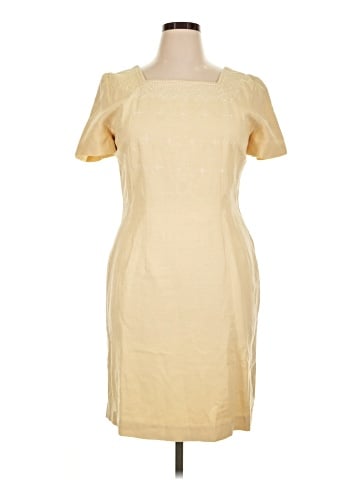 Maggy London Casual Dress (view 1)