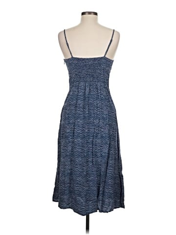 Old Navy Casual Dress (view 2)