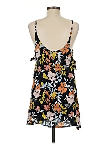 Roxy Sleeveless Top (view 2)
