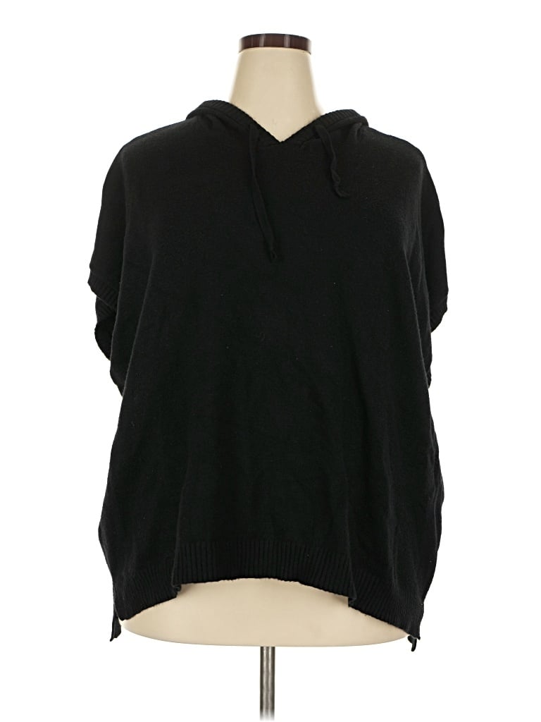 Pre-owned T Tahari Poncho In Black