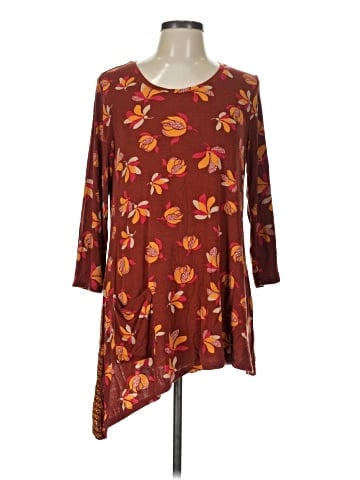 LOGO by Lori Goldstein 3/4 Sleeve Top (view 1)