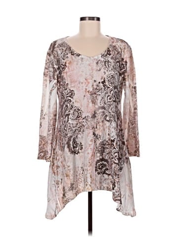 Cal Style 3/4 Sleeve Blouse (view 1)