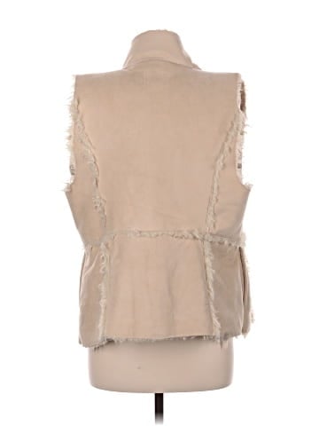 Love Tree Faux Fur Vest (view 2)