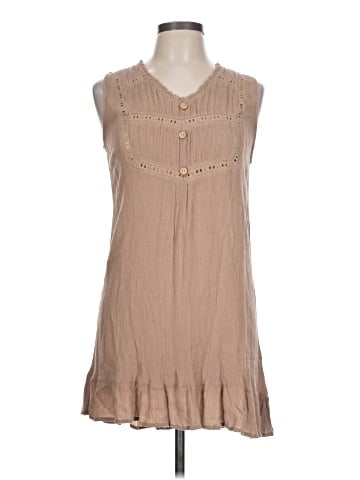 Blu Pepper Sleeveless Blouse (view 1)