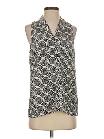 Ava Christine Sleeveless Blouse (view 1)
