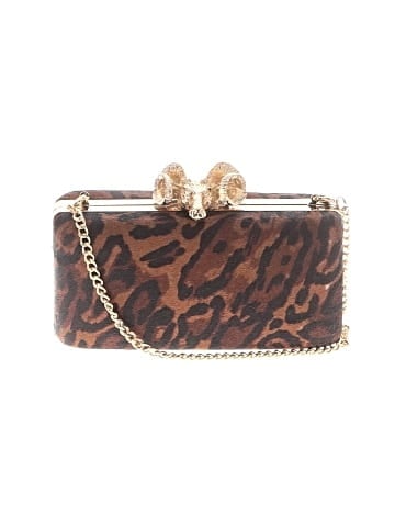 C. Wonder Clutch (view 1)